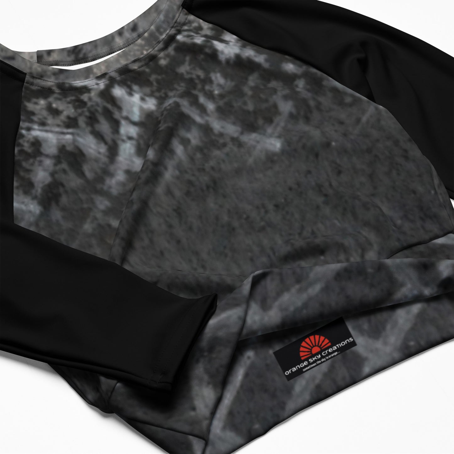 Feel Supported ~ Recycled long-sleeve crop top